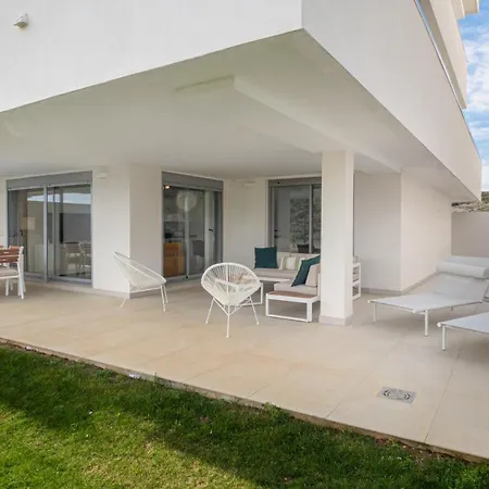 Διαμέρισμα Serenity Views 2350 Εστεπόνα